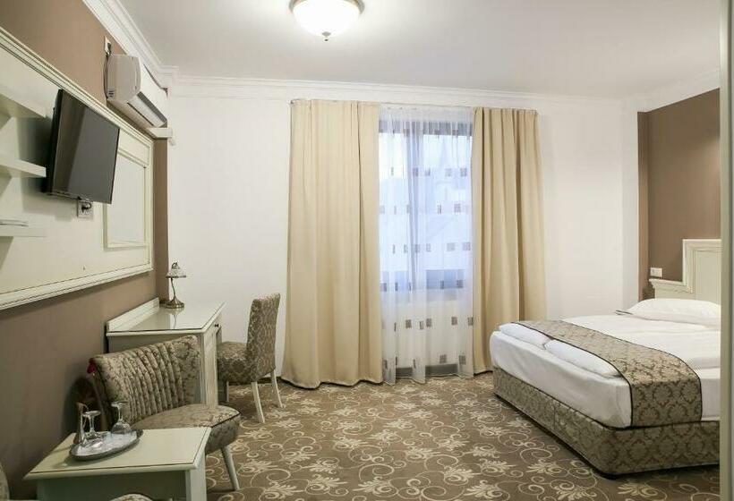 스탠다드 룸, Montana