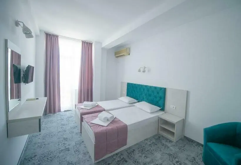 Sviitti 2 Makuuhuonetta, Olguta
