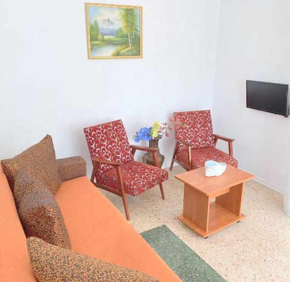 1 Bedroom Apartment Lake View, Tomis Hotel Neptun