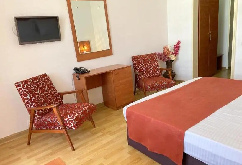 エコノミールーム, Tomis Hotel Neptun