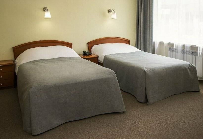 استودیوی استاندارد, Yubileinaya