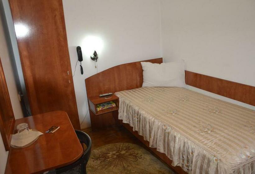 スタンダードシングルルーム, Motel Buti