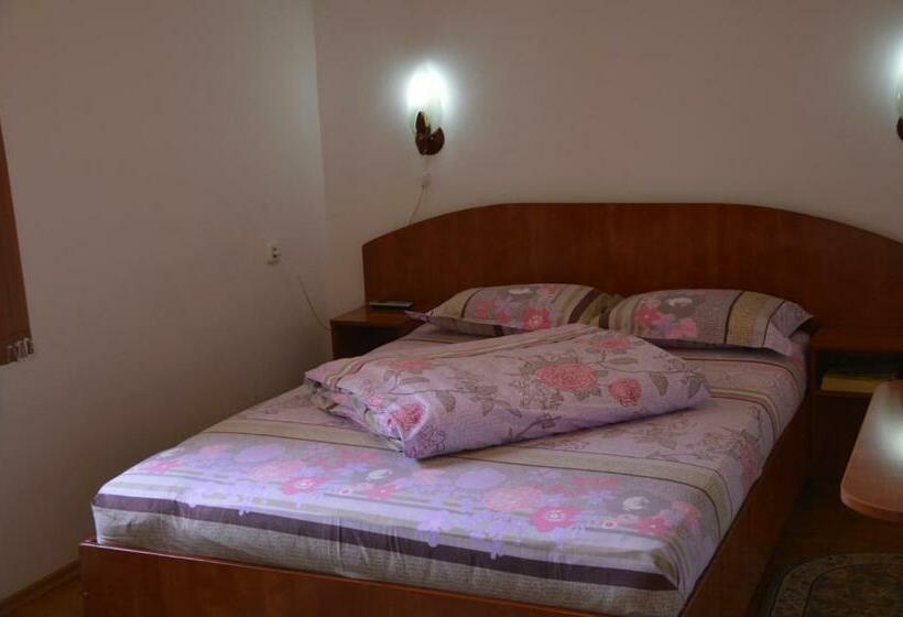 スタンダードルーム, Motel Buti