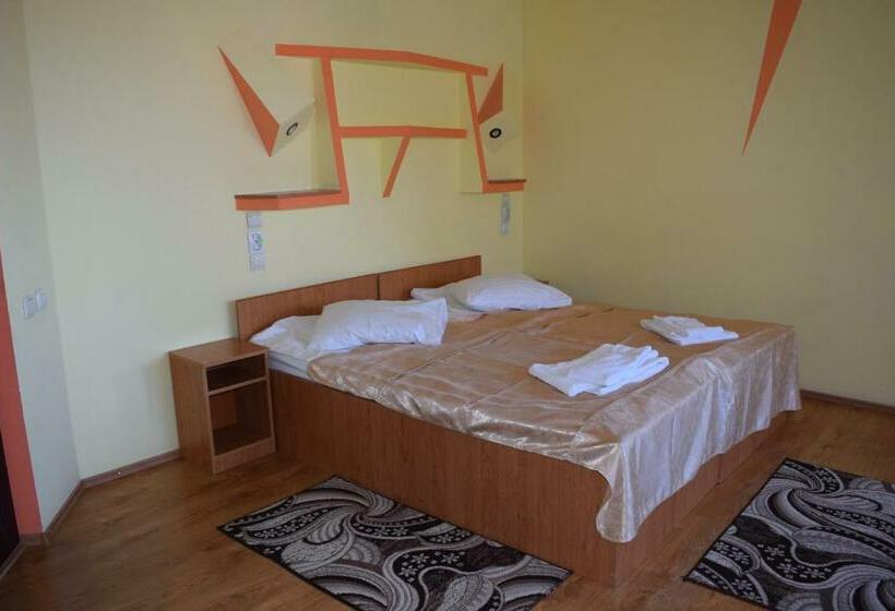 スタンダードルーム, Club Vila Bran