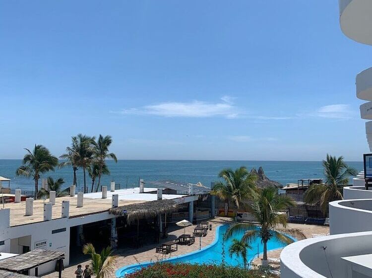 Quarto Estandar, Loki Del Mar