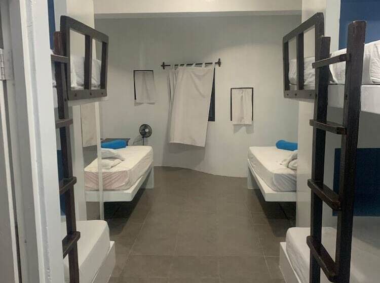 Quarto Quádruplo Estandar, Loki Del Mar