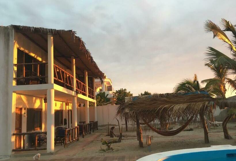 带海景标准四人间, Blue Ocean