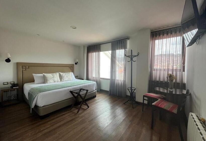 חדר סופריור עם מיטת קינג, Casa Esmeralda By Katari