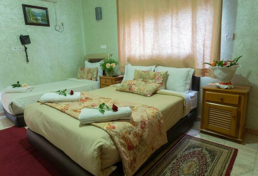 家庭间, Hôtel Jawharat El Jadida