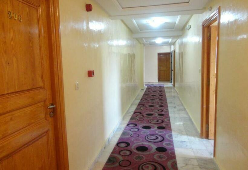 اتاق خانوادگی, Hôtel Jawharat El Jadida