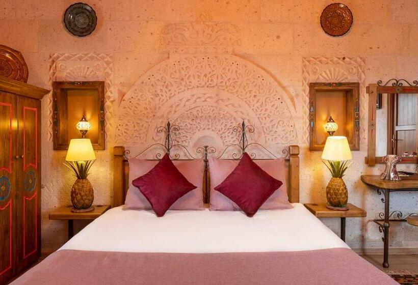 Quarto Estandar com Hidromassagem, Maron Stone House