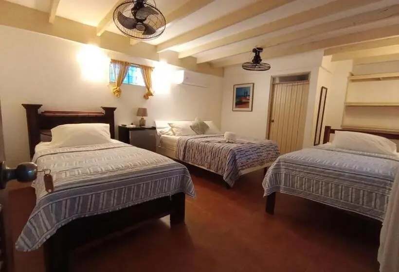 Standard Kolmen Hengen Huone, M&m Beach House