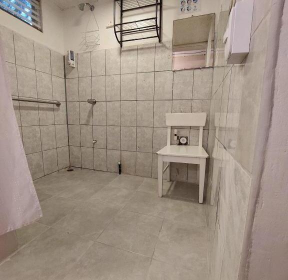 غرفة قياسية, M&m Beach House