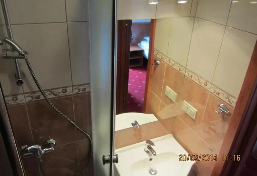 Standard Yhden Hengen Huone Parveke, Villa Melody