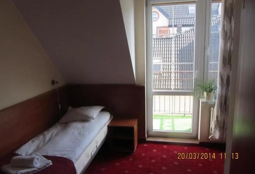 Standard Yhden Hengen Huone Parveke, Villa Melody