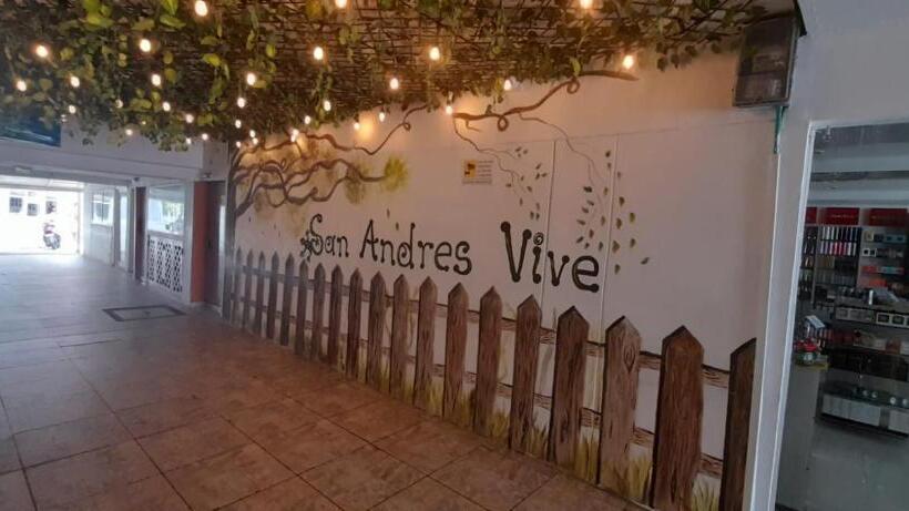 Economy Kamer, Hospedaje San Andres Vive Centro