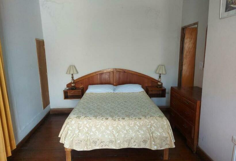 חדר סטנדרט, Hostal Lluvia De Oro