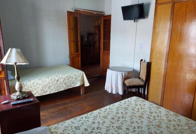 패밀리 룸, Hostal Lluvia De Oro