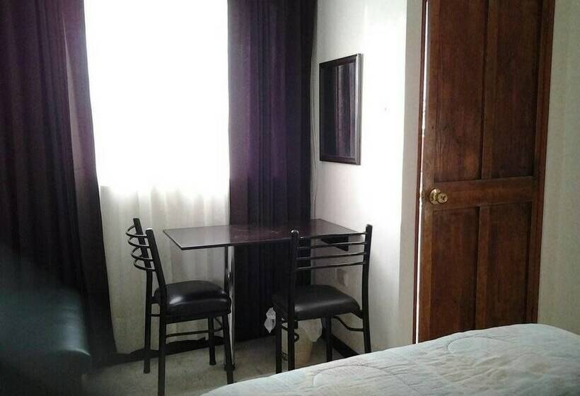 Chambre Standard Vue Montagne, Cabu Hostel