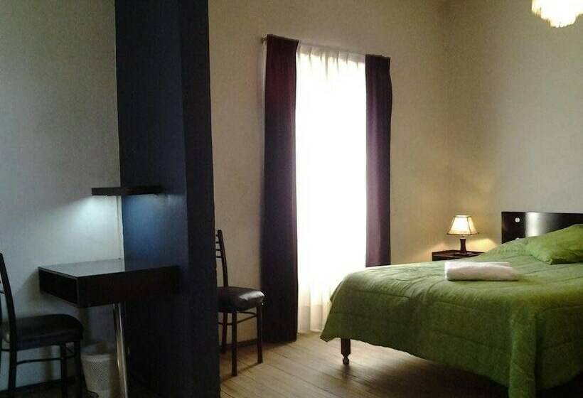 Chambre Standard Vue Montagne, Cabu Hostel