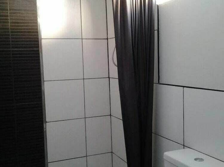 Chambre Standard Vue Montagne, Cabu Hostel