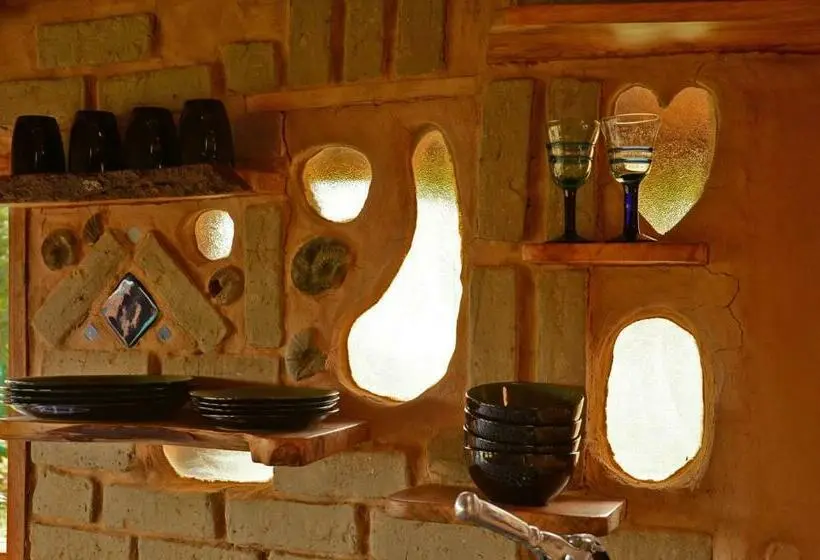 بانگلوی استاندارد, Mawasi Finca