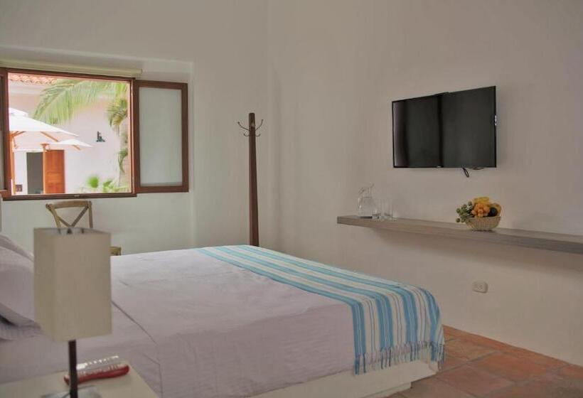 スイート, San German