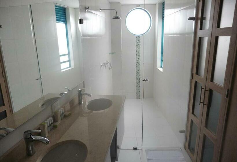 带阳台的豪华间, Camino De La Sal