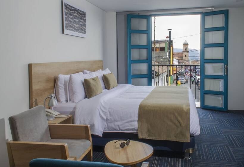 带阳台的豪华间, Camino De La Sal