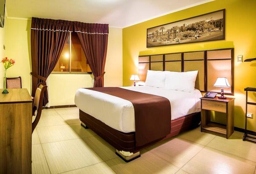 غرفة قياسية, D Carlo Clas