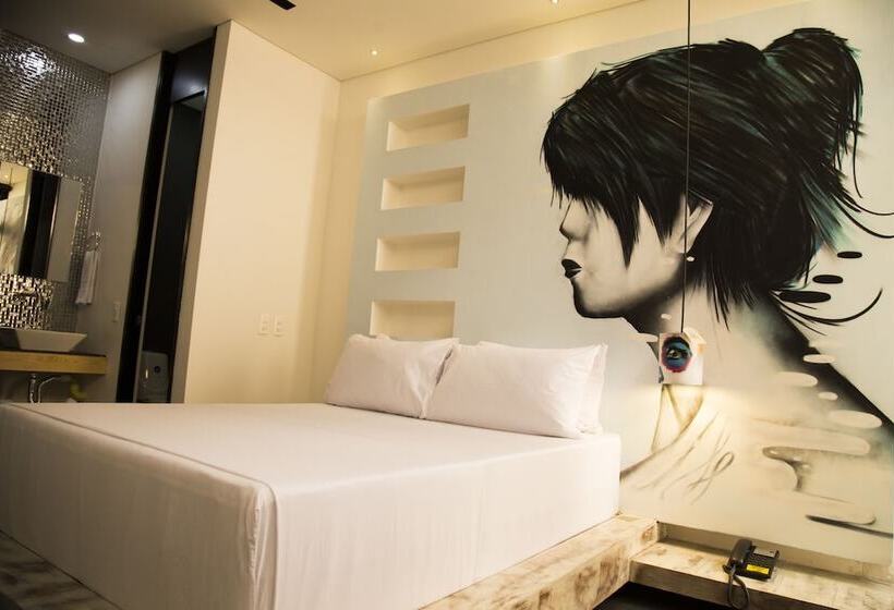 高级大房间, Gallery