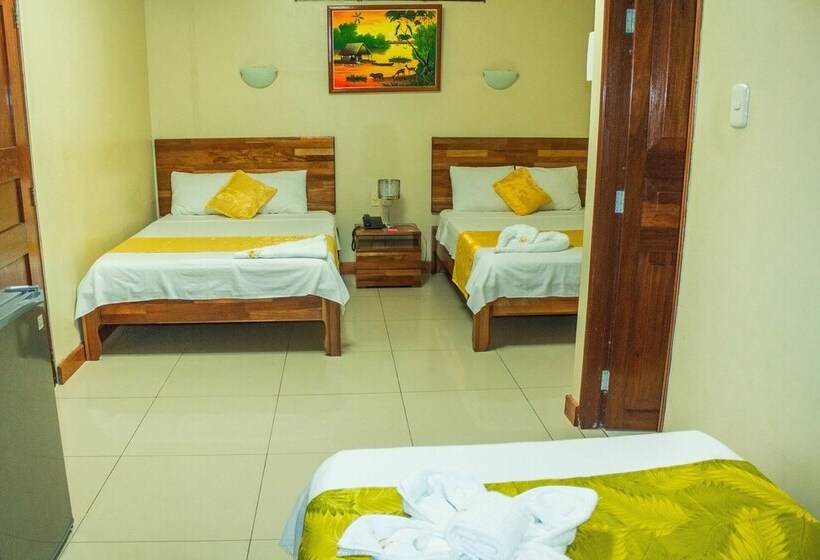 اتاق استاندارد چهار تخته, Golden Star