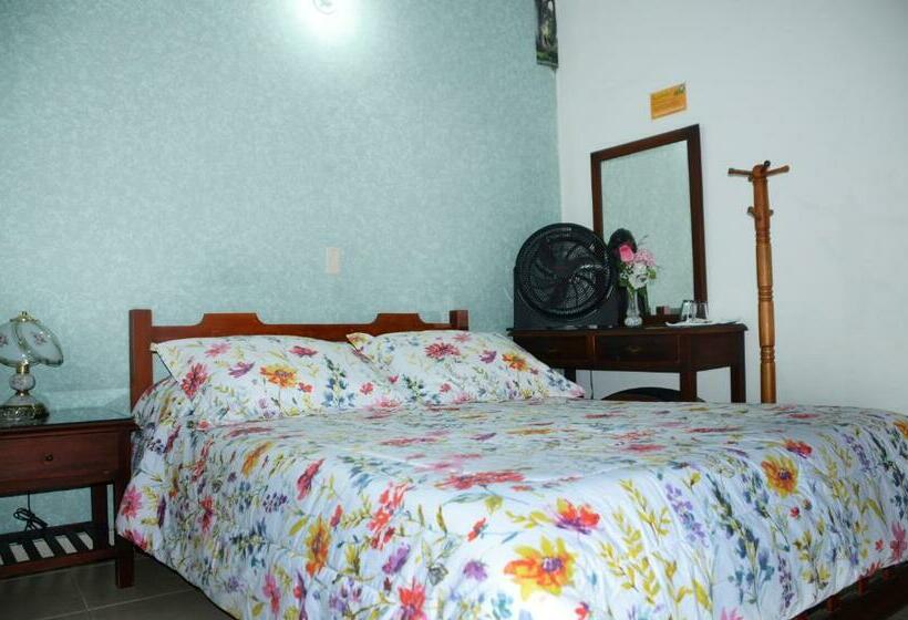 스탠다드 룸, Hostal Isla Señorial