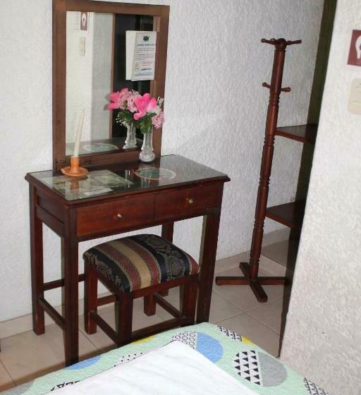 이코노미 룸, Hostal Isla Señorial