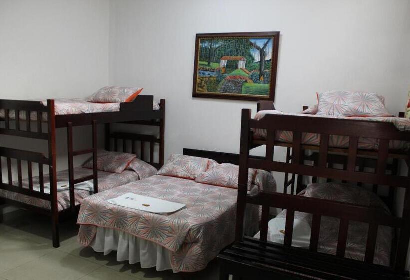 패밀리 룸, Hostal Isla Señorial