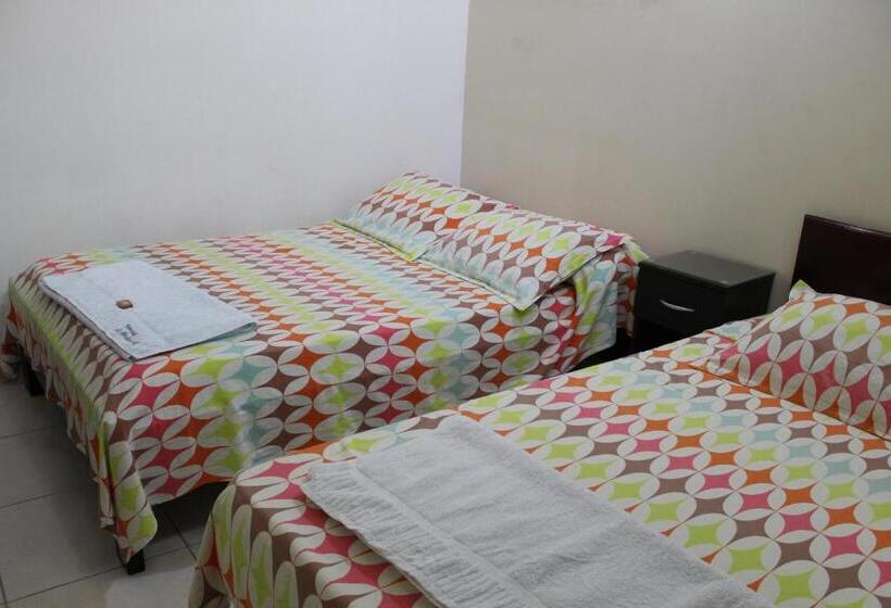 Номер Стандарт Трехместный, Hostal Isla Señorial