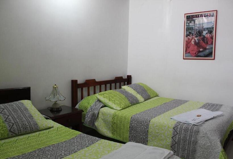 스탠다드 트리플 룸, Hostal Isla Señorial