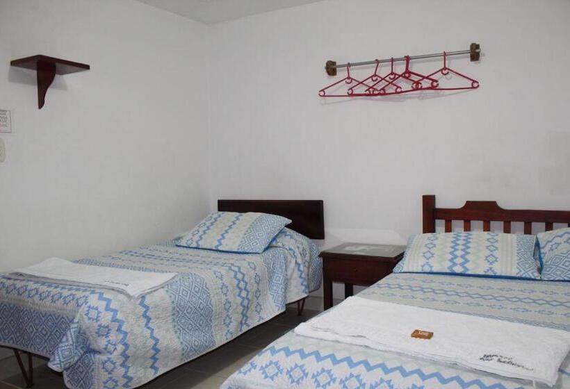 غرفة قياسية ثلاثية, Hostal Isla Señorial