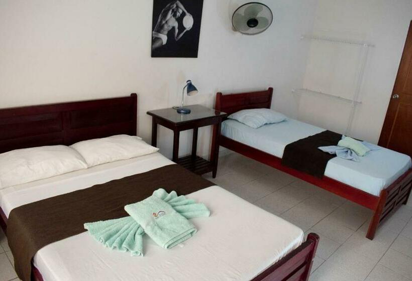 스탠다드 트리플 룸, Joohn Gay Only Lgbtiq