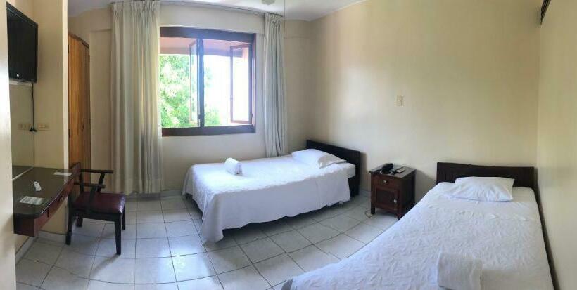 标准间, Monte Azul