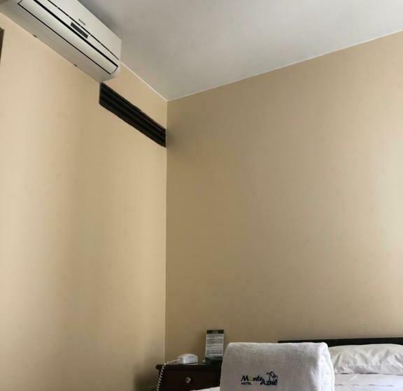 标准单人间, Monte Azul