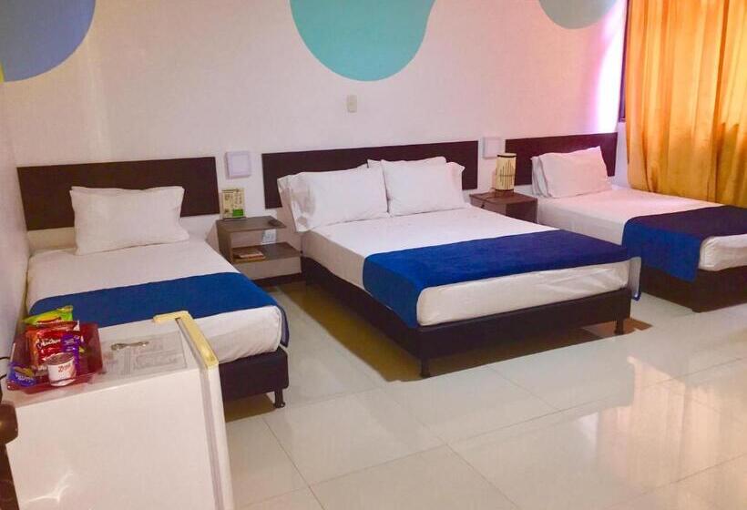 اتاق استاندارد سه نفره, San Fermin Pereira