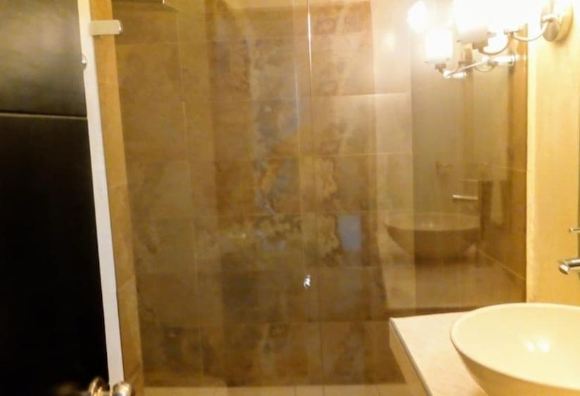 اتاق خانوادگی, Santa Sophia Del Mar B&b