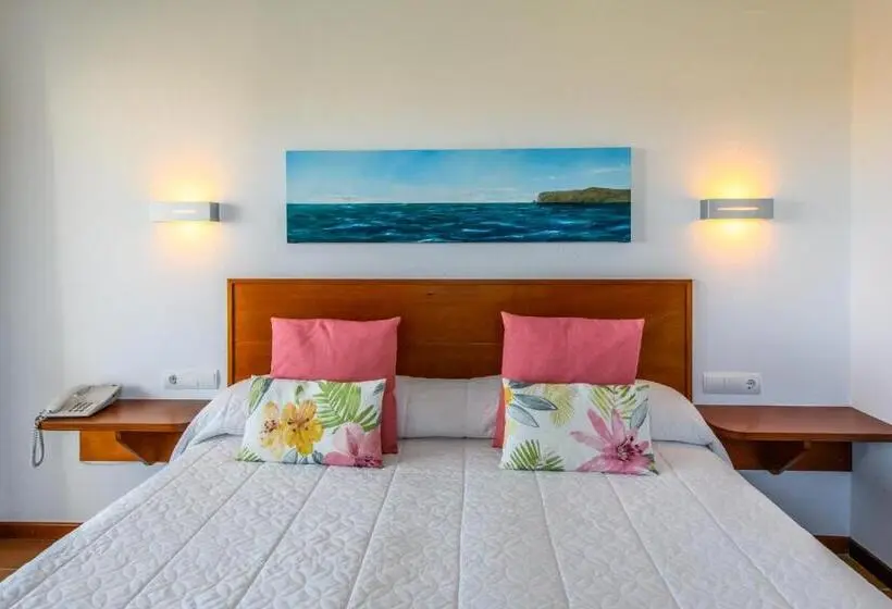 Basic-huone, Sol Ixent   Adults Only