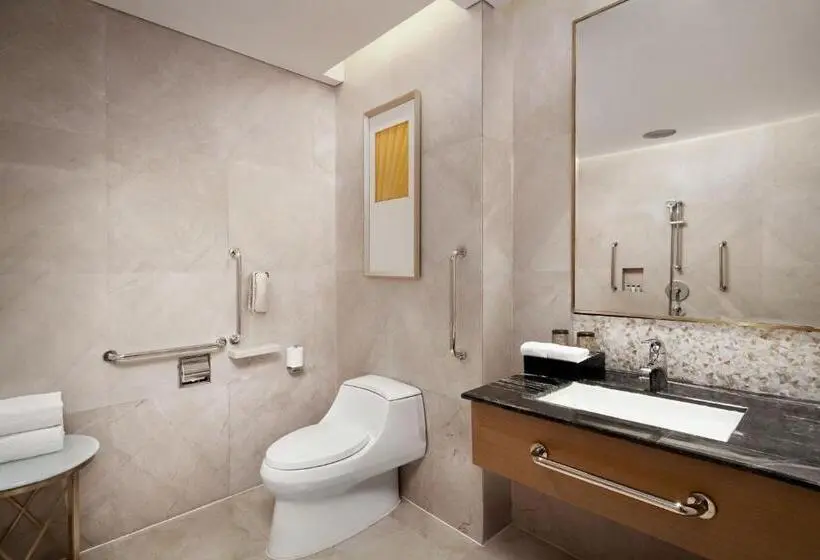 Deluxe-huone King-vuode Näköala, Sheraton Qingdao West Coast