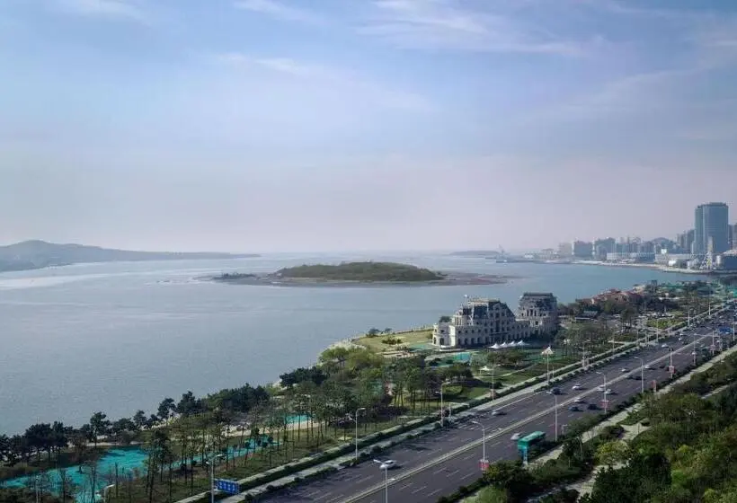 Deluxe-huone King-vuode Näköala, Sheraton Qingdao West Coast