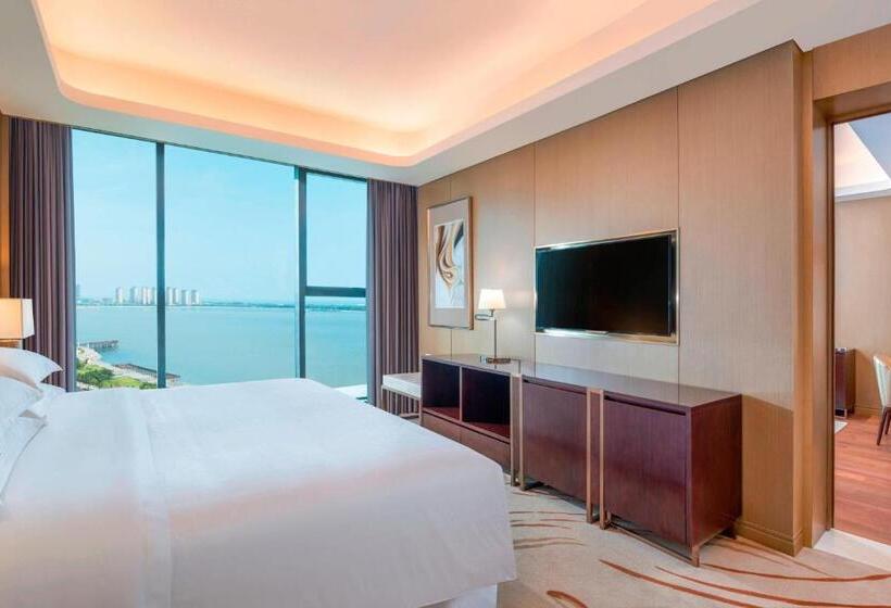 高级套房, Sheraton Qingdao West Coast