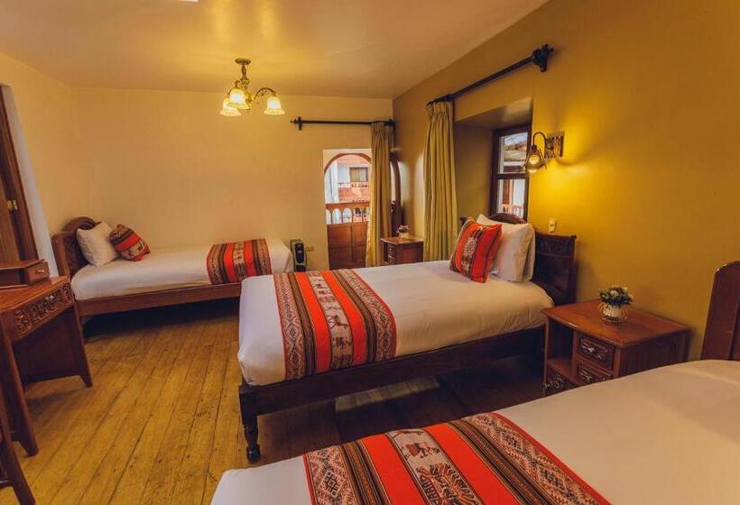 수피리어 트리플 룸, Quechua Hotel Cusco