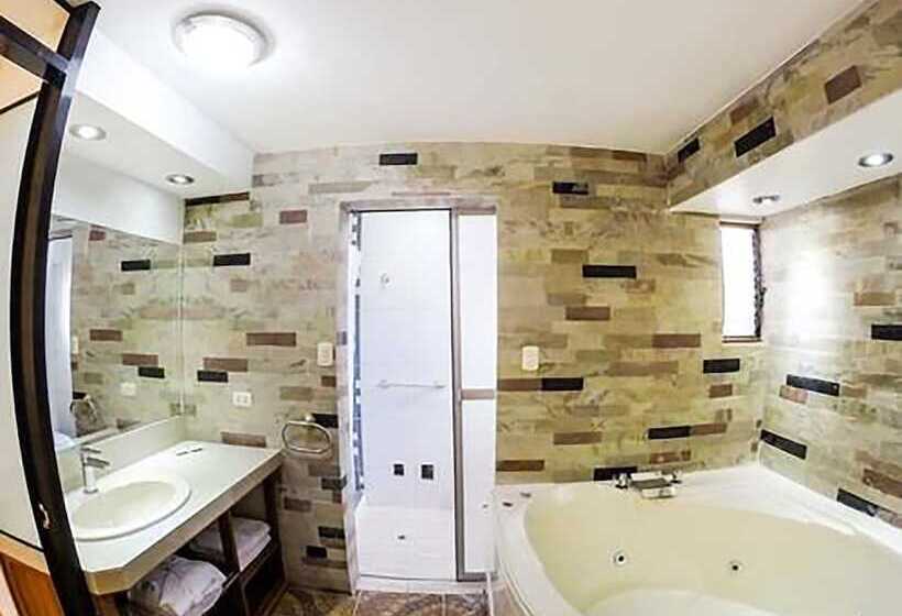 디럭스 스위트, Quechua Hotel Cusco