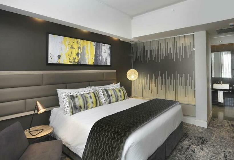 标准间, The Capital Menlyn Maine